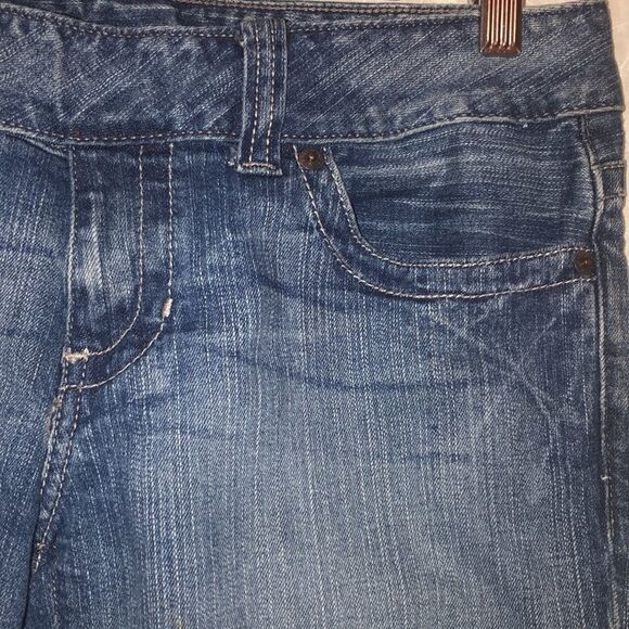 Guess 29 Low Rise Blue Denim Bermuda Shorts - Picture 6 of 13
